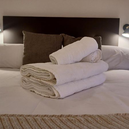 Apartamento Acogedor Junto A Calle Betis, Triana-Los Remedios เซบีญา ภายนอก รูปภาพ