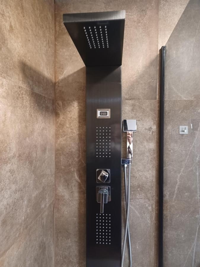 Apartamento Acogedor Junto A Calle Betis, Triana-Los Remedios เซบีญา ภายนอก รูปภาพ