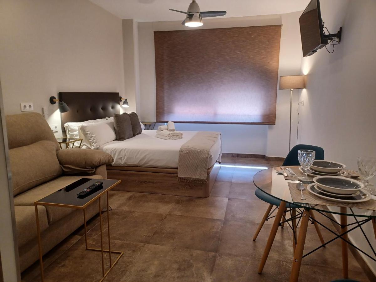 Apartamento Acogedor Junto A Calle Betis, Triana-Los Remedios เซบีญา ภายนอก รูปภาพ