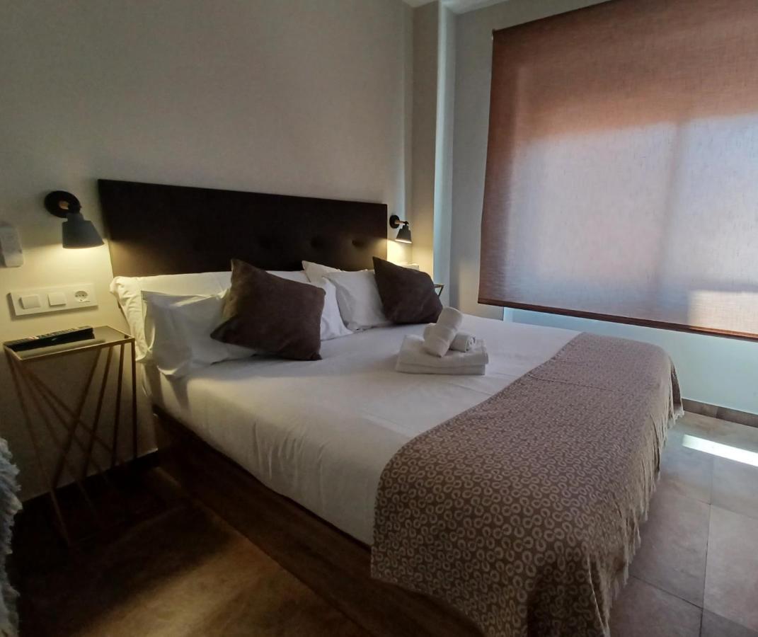 Apartamento Acogedor Junto A Calle Betis, Triana-Los Remedios เซบีญา ภายนอก รูปภาพ